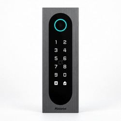 Akuvox A08S lector de control de acceso con teclado numérico táctil y diseño de aluminio – Vista frontal